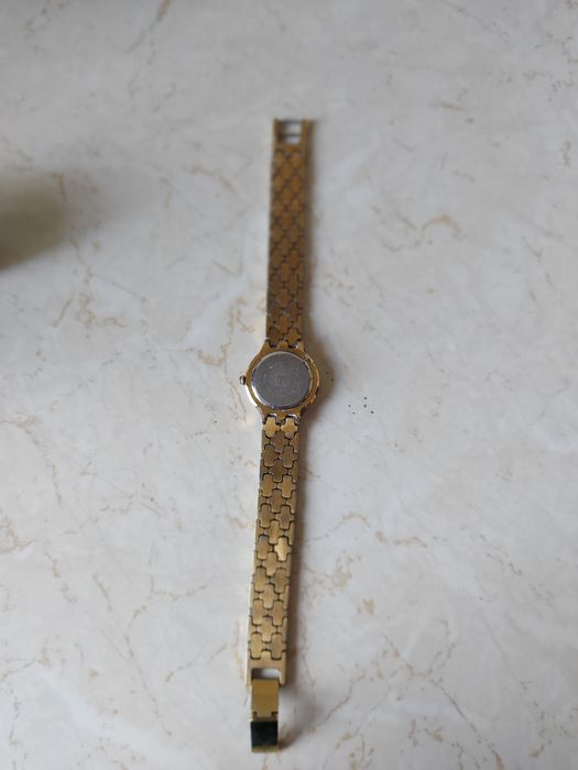 Superb ceas dama Tissot,quartz,baterie noua,model elegant deosebit