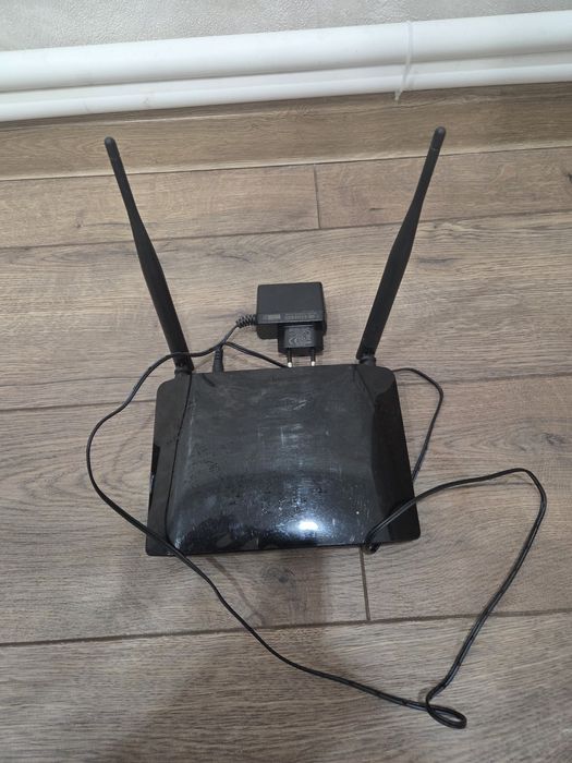 Продам роутер D-link