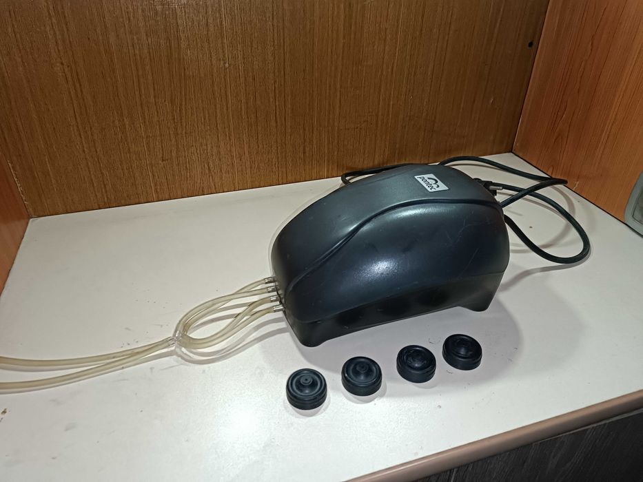 Насос-Аэратор для аквариума/пруда