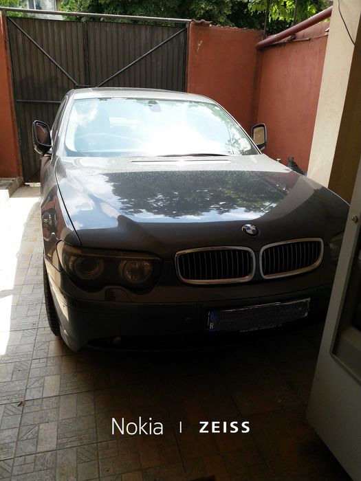 Vand BMW seria 7 an 2004  pentru piese