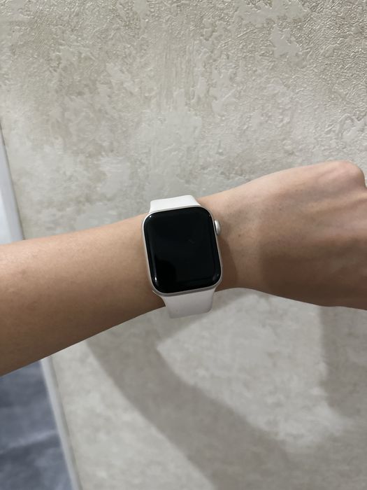 Apple Watch SE 10
