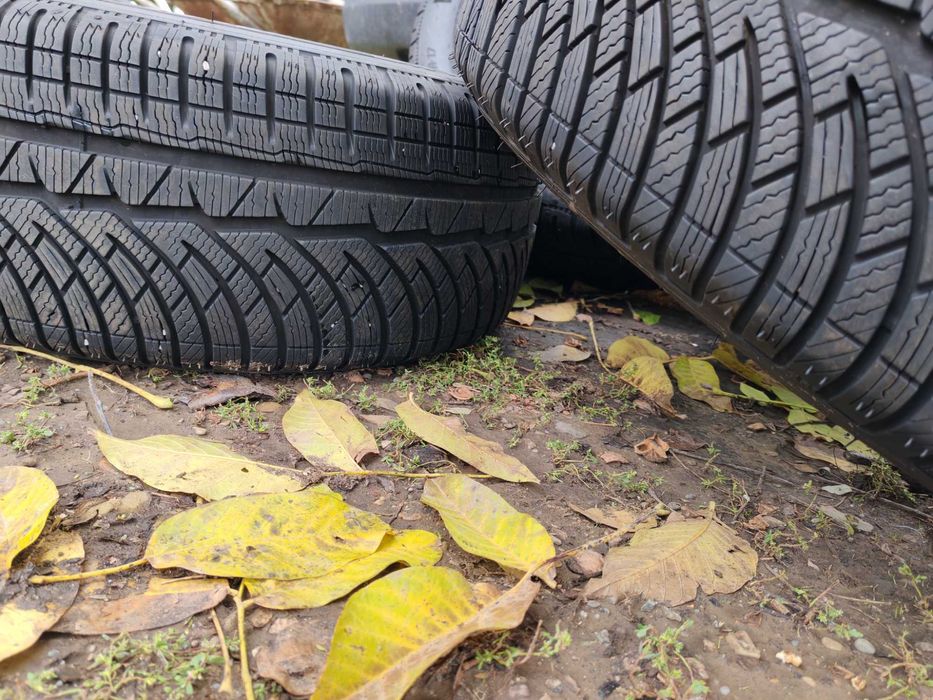 4 Orig BMW  Styling 564 225/55 R17 X1 F48 X2 F39 Michelin iarna