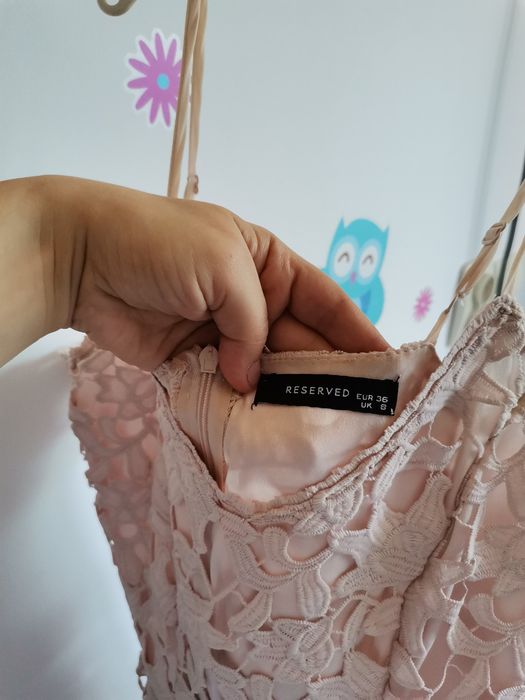 Rochie midi din dantela