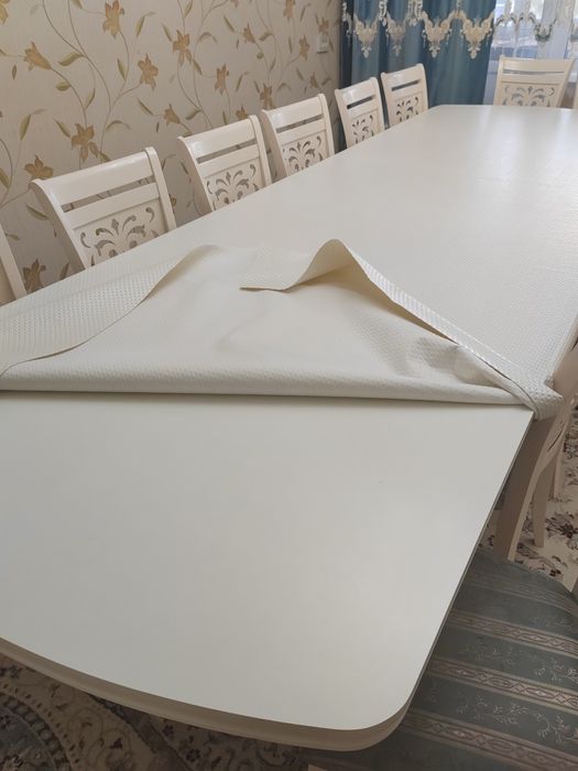 Продам стол и стулья