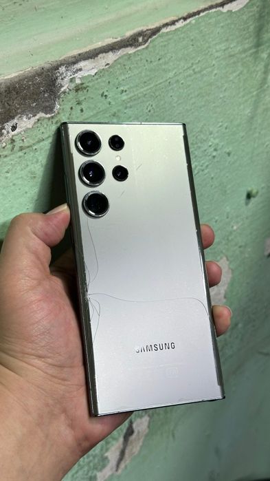 S23 Ultra 256г Памит