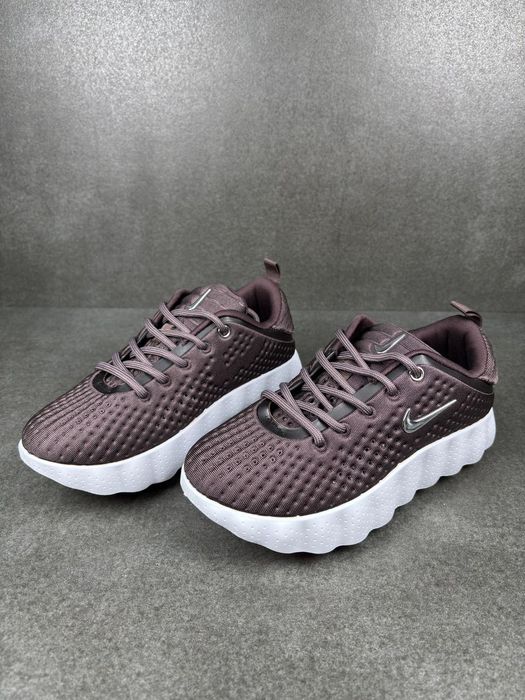 Продам красовки Это Nike React Element 55