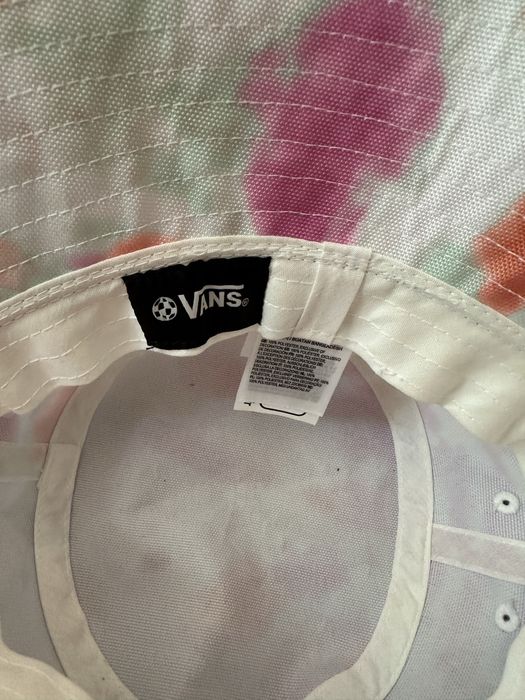 Лятна шапка  VANS