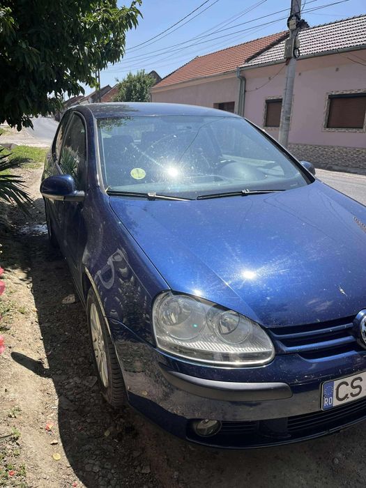 Vând golf 5 1.9 in stare buna de funcționare