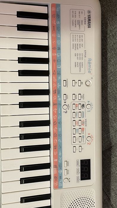 Yamaha PSS-E30 Remie Orga