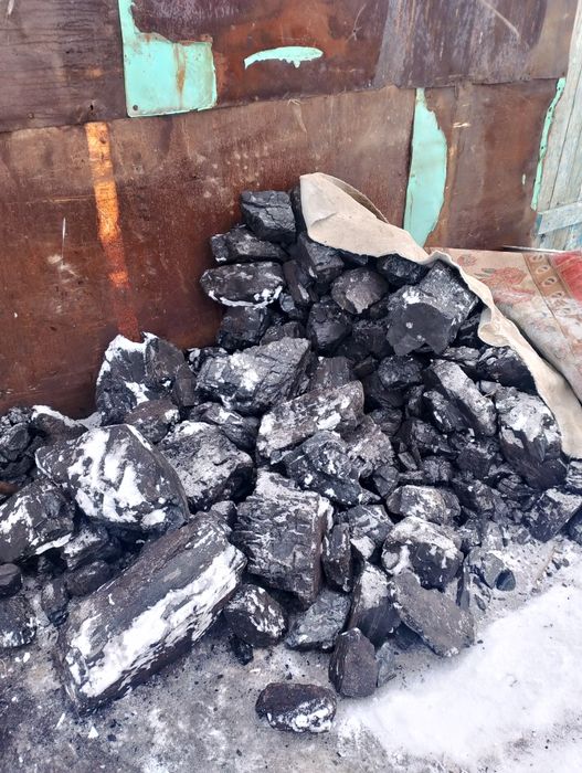 Уголь дрова в мешках