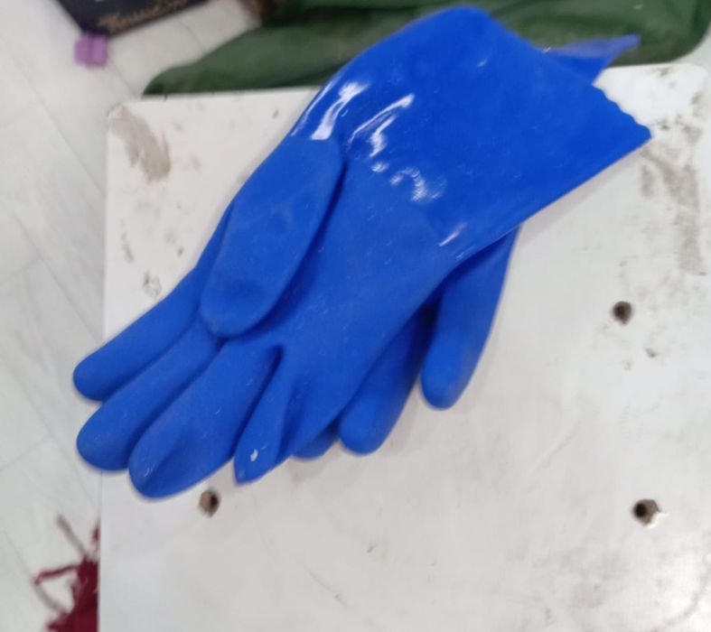 Перчатка резиновые