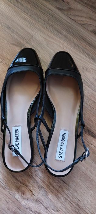 Нови дамски сандали Steve Madden