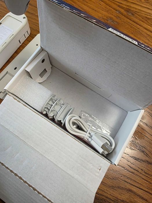 Мотор за завеси Aqara Roller Shade Driver E1