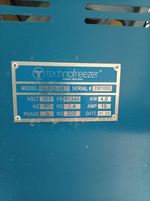 Marojni aparat freezer sotiladi