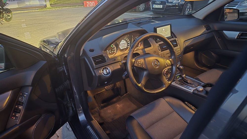 MERCEDES-BENZ CLA 2010 — imagine 4