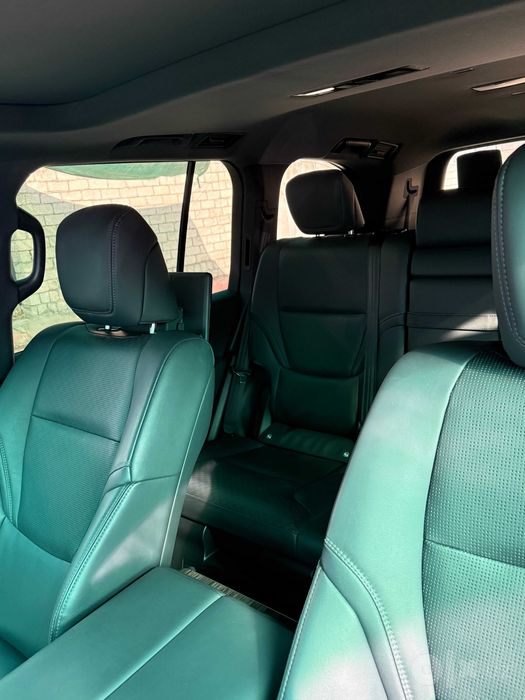 Продам свой Toyota Land Cruiser 300