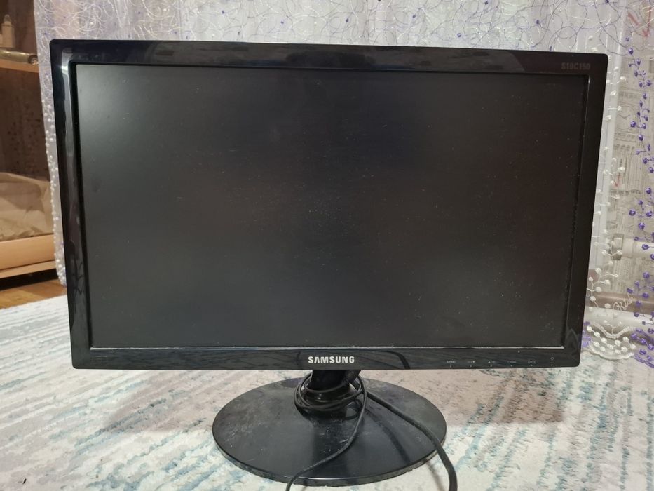 Монитор S19C150 Разрешение 366x768