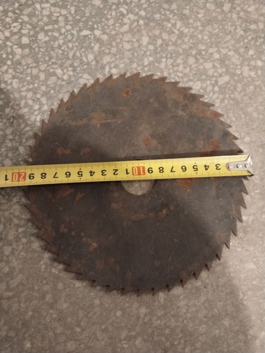 Циркулярные  пильные диски по дереву