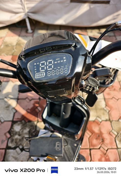 Продам мопед электрический