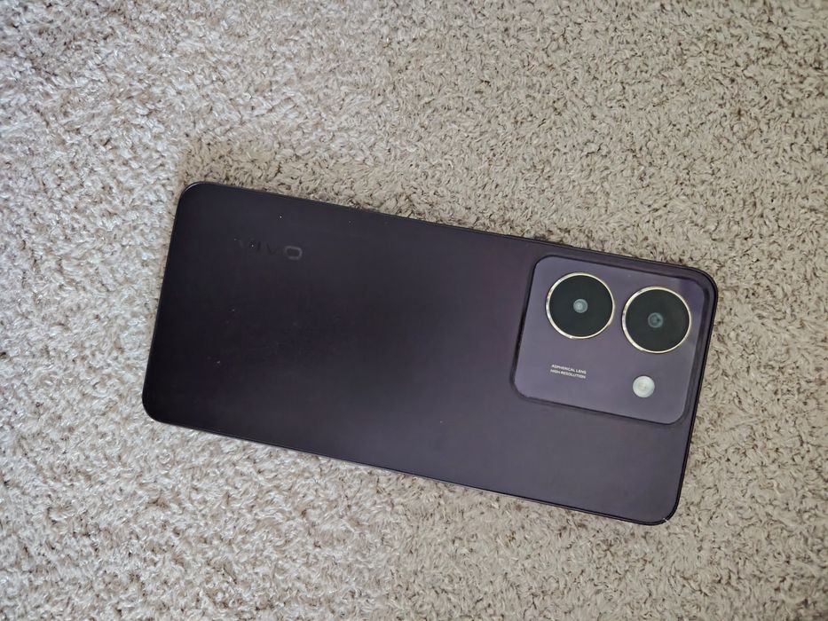 продаётся телефон