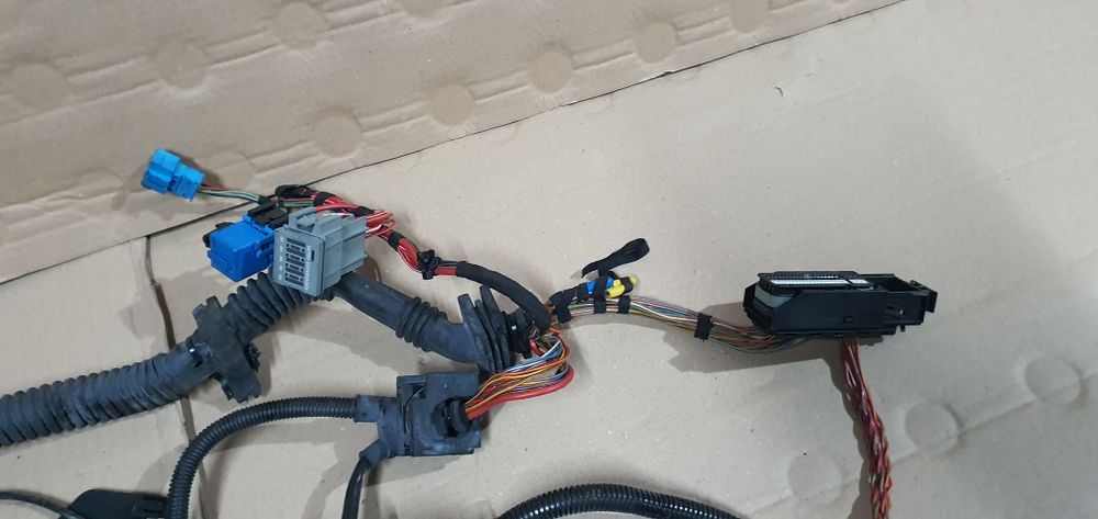 Instalatie electrica cablaj motor bmw 2.0d m47 e87 e81 e90 e91 e60 e83