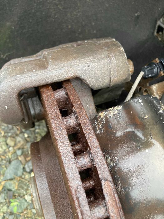 Предни спирачки дискове апарати ауди а6 4ф 4,2 347мм