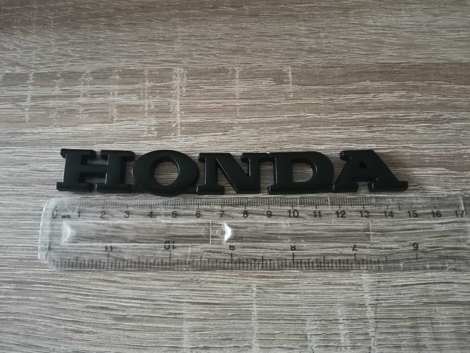 черен метален надпис Honda
