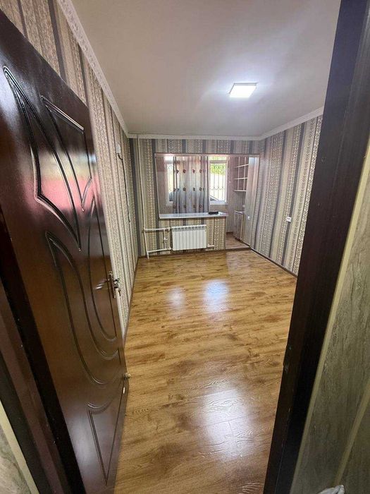 СРОЧНО !! Продается квартира в Яшнабаде 1/2/4 ( 20 кв/м ) Авиасозлар 3