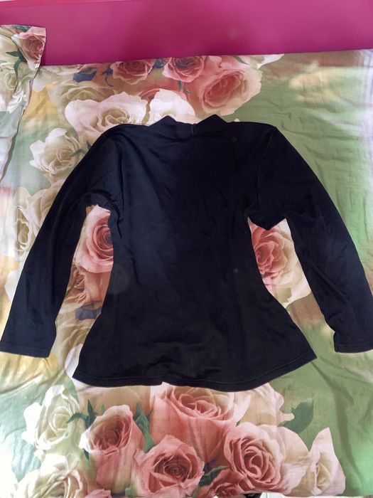 Bluză neagră, simplă, mărimea M (merge și L/XL)
