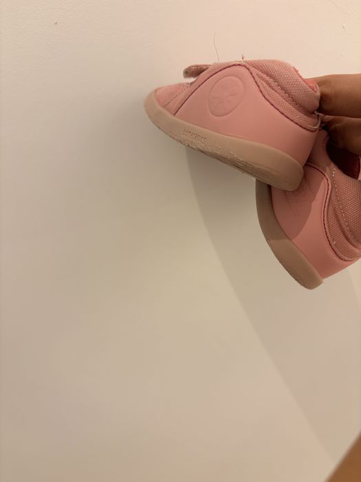 Papuci de casa Biomecanics 25 ca noi