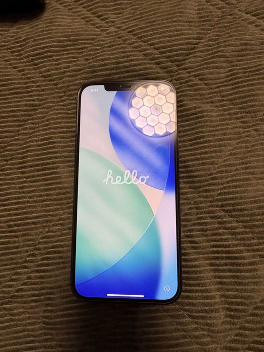 iPhone 12 Pro Max 128gb с протектори и калъфи