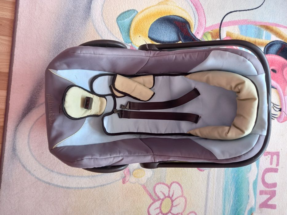 Бебешко/Детско кошче за кола Chipolino.