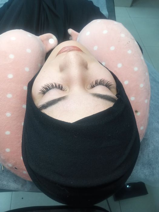 Наращиваю ресницы