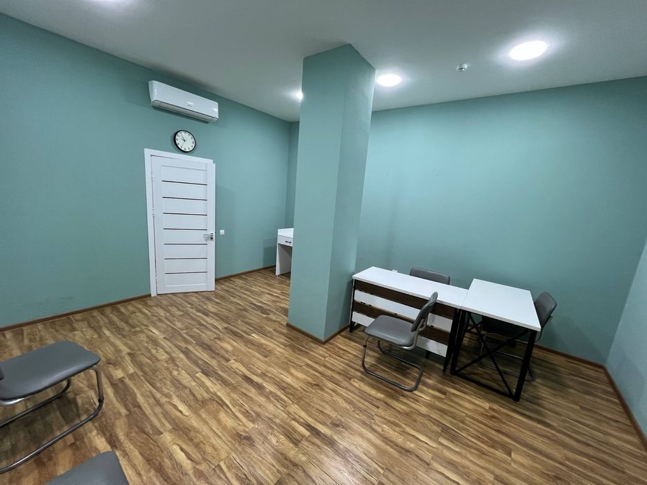 Аренда под офис 1 линия! 23м2, 3 минут от метро Новза! БЦ 690$