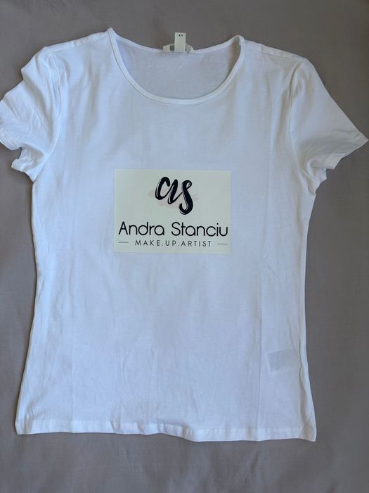 Tricouri si obiecte personalizate