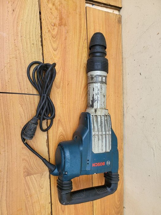 Ciocan rotopercutor Bosch