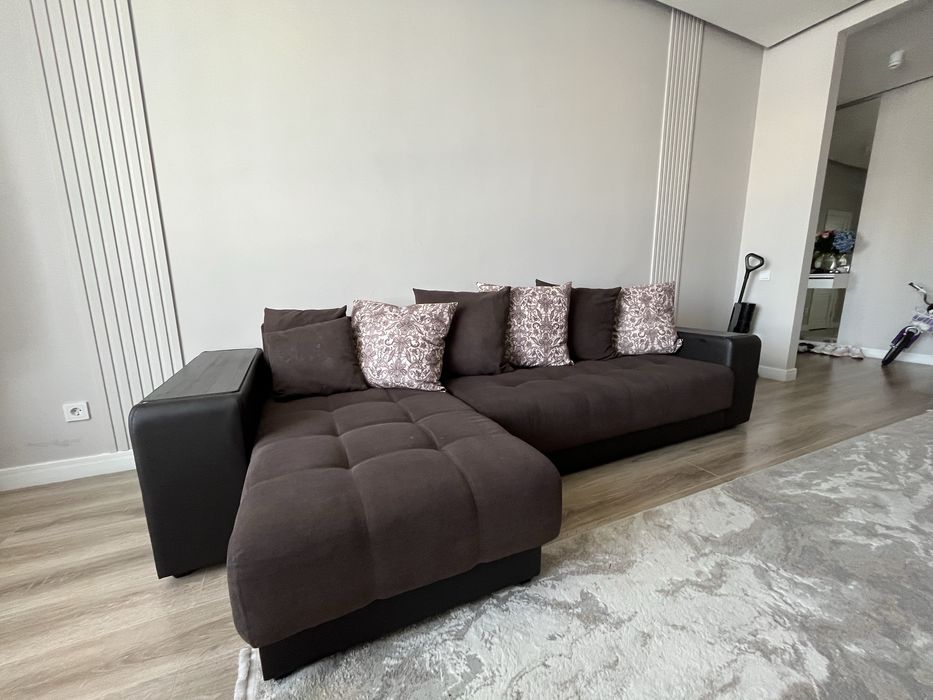 Продам мягкий уголок