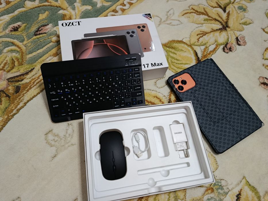 17Max tablet orange