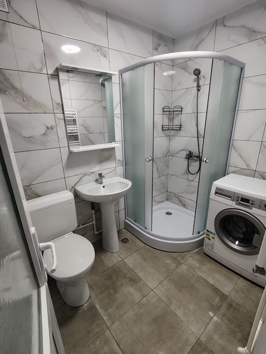 Garsoniera de închiriat Strada Cuza -Voda