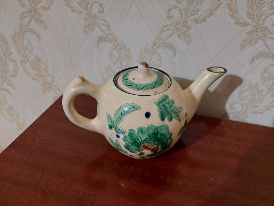 Чайник  глиняный заварной