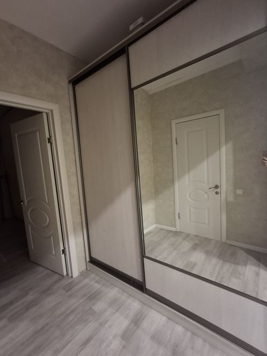 Продам шкаф купе