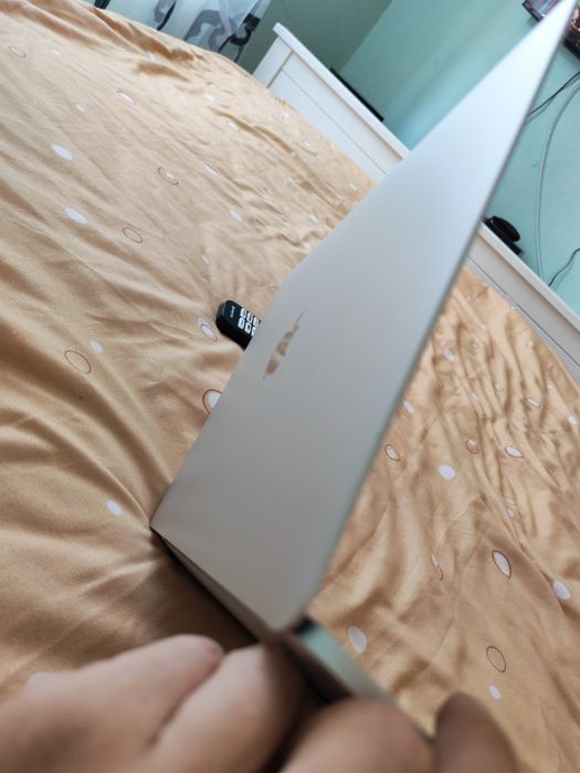 Mac book pro 2020