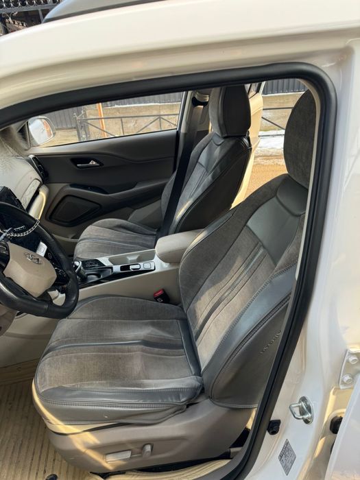 Чехлы на автомобильные сиденья