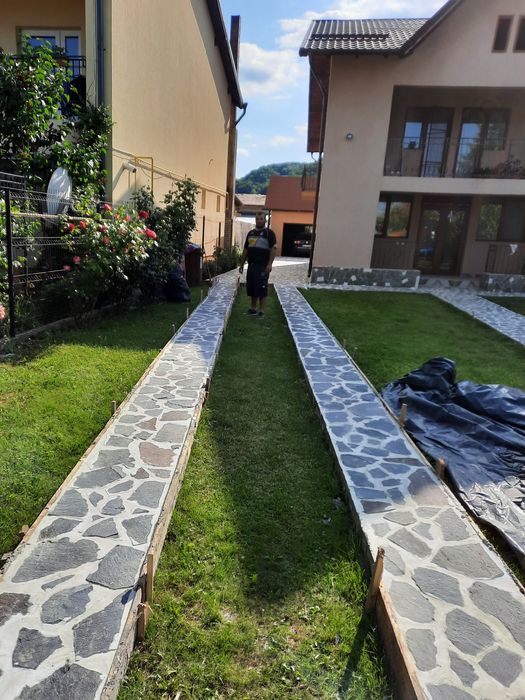 Vând piatră și montez detalii Nr