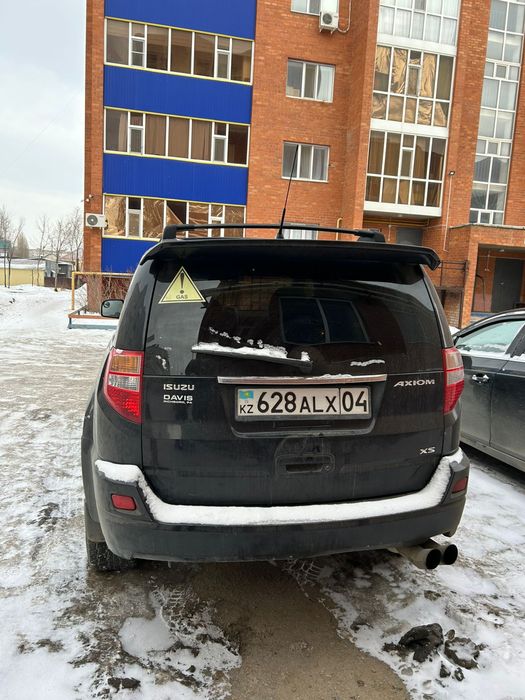 Продам внедорожник