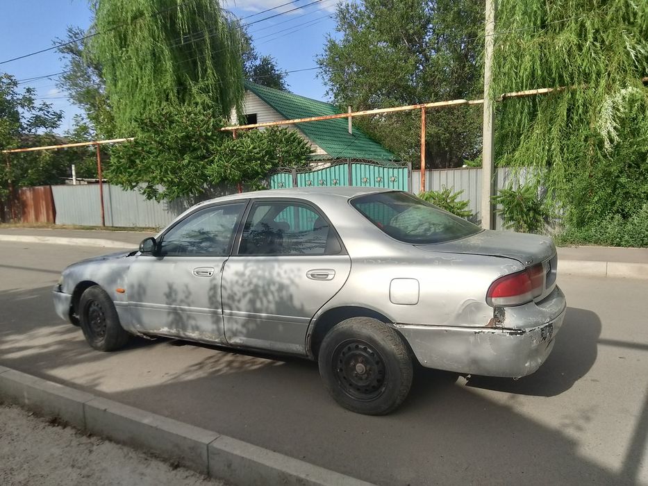 Мазда кронос       .