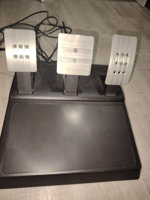 Игровой руль THRUSTMASTER T300 RS GT Edition