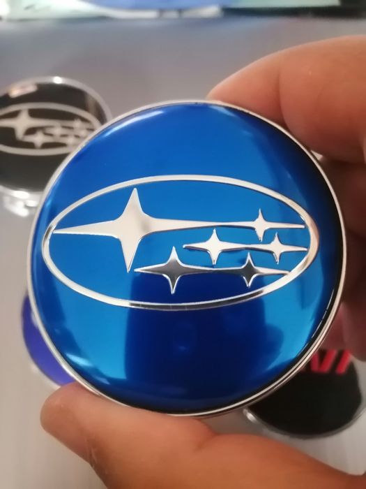 Subaru STI - set 4 capace pentru jante aliaj