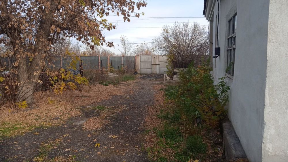 Продается дом в п.Долинка.