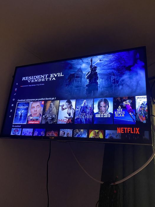 Tv Samsung smart, 82 cm